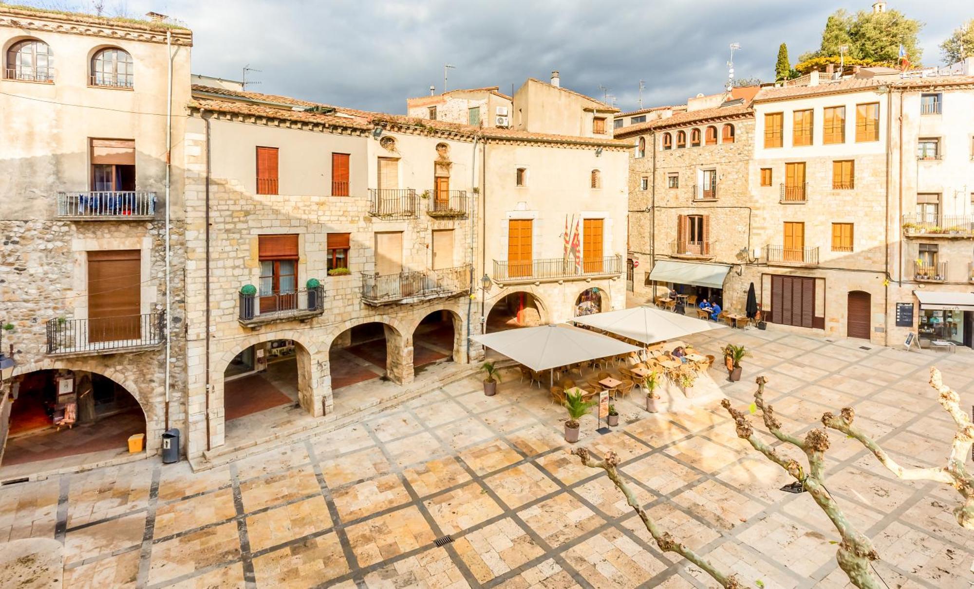 Can Cintet 3 Apartamento Con Terraza En Besalú Exterior foto