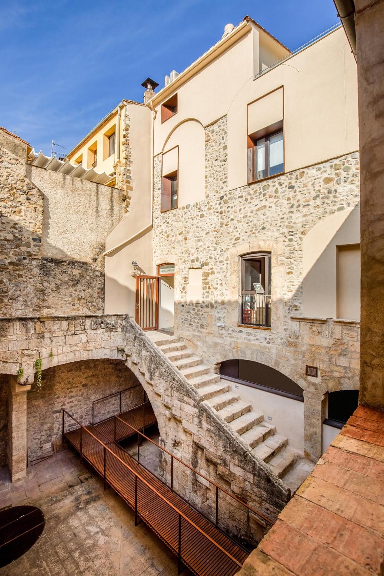 Can Cintet 3 Apartamento Con Terraza En Besalú Exterior foto